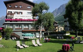 Hotel Larice Bianco